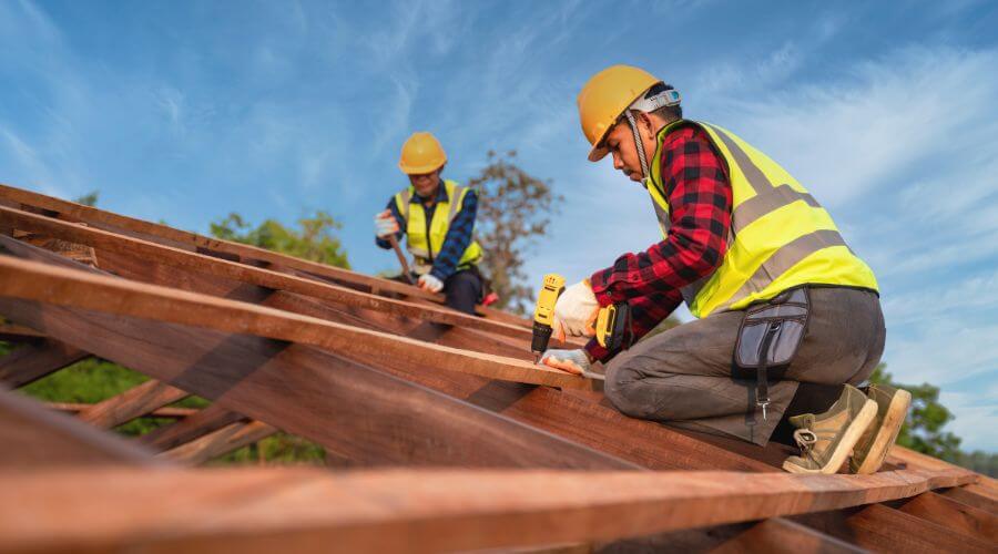 Professional gutter cleaning in Quincy, MA